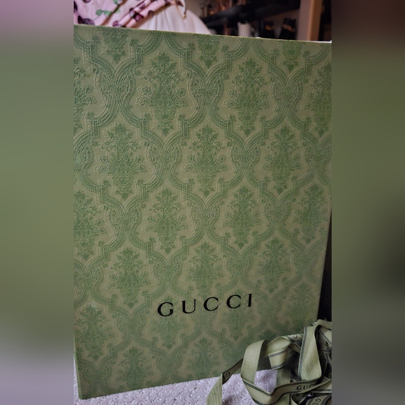 Gucci Gifting Set - Picture 3 of 7